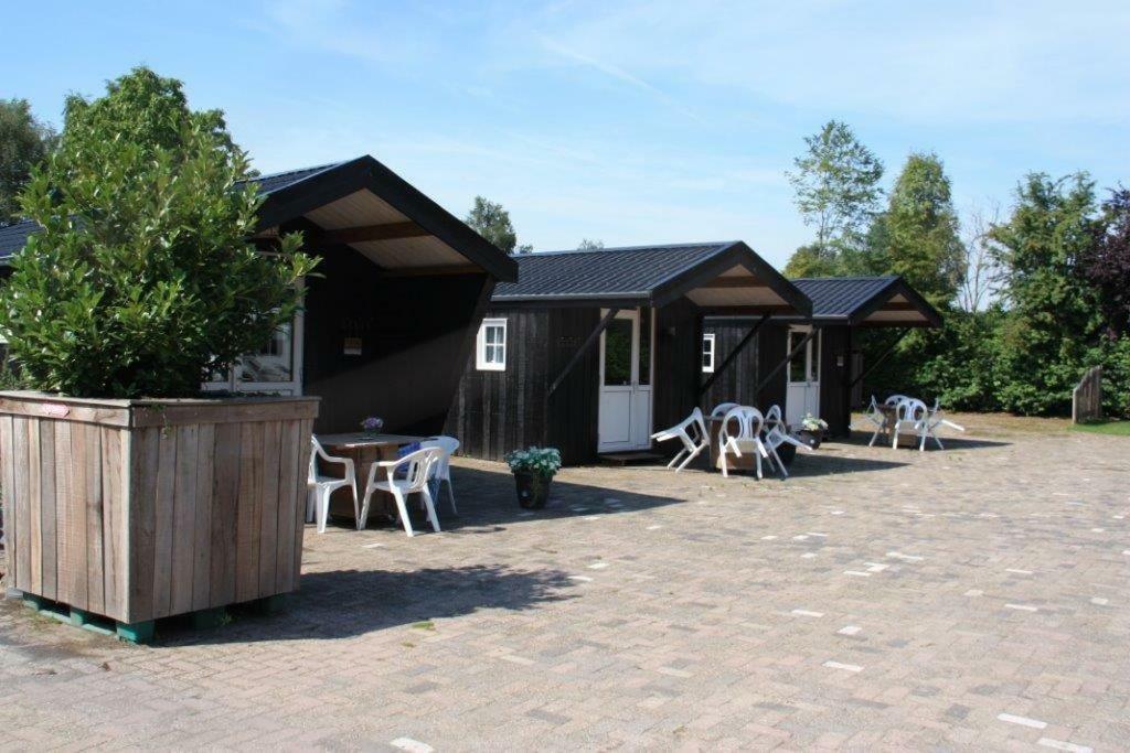 Chalet - Camping 'T Dekske Wintelre Exterior photo