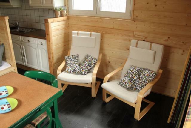Chalet - Camping 'T Dekske Wintelre Exterior photo