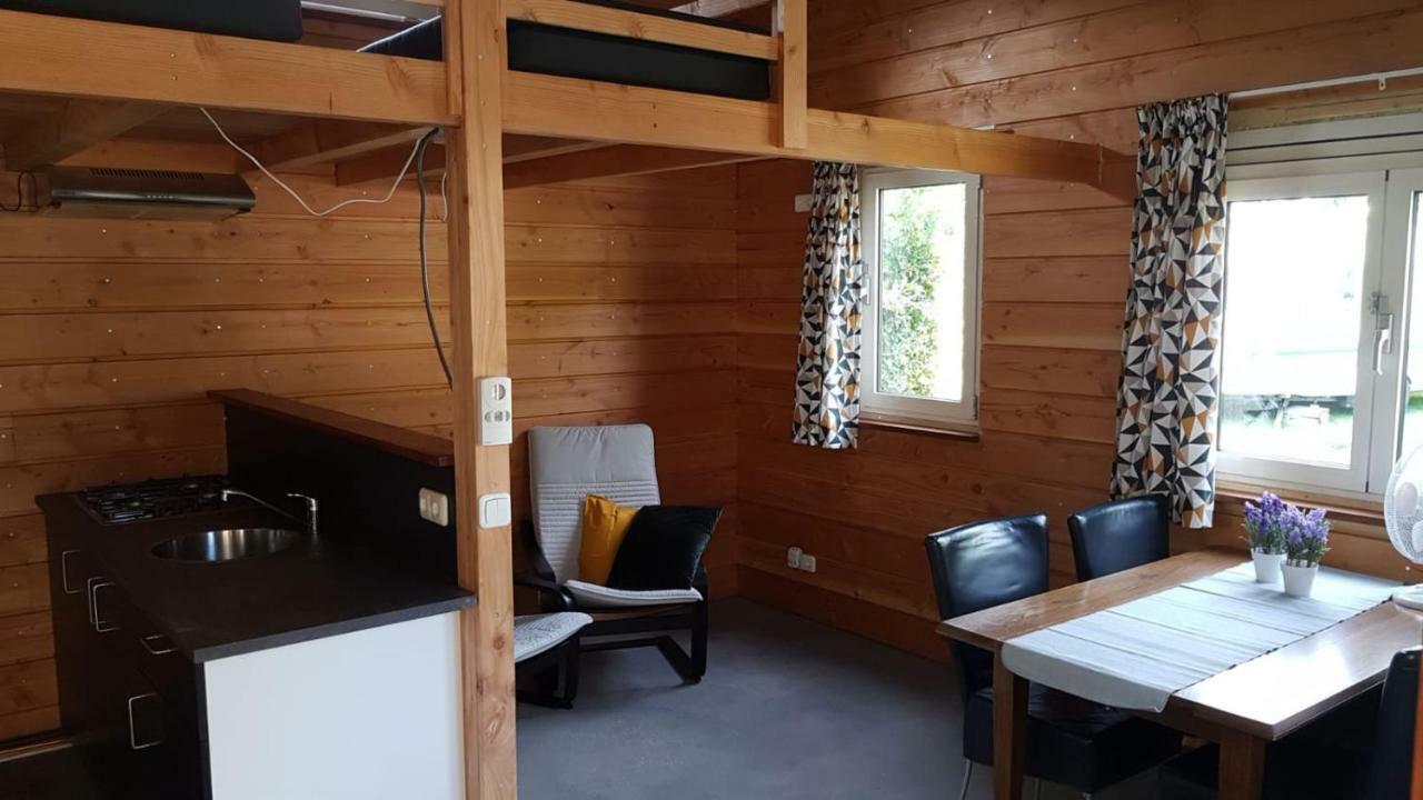Chalet - Camping 'T Dekske Wintelre Exterior photo